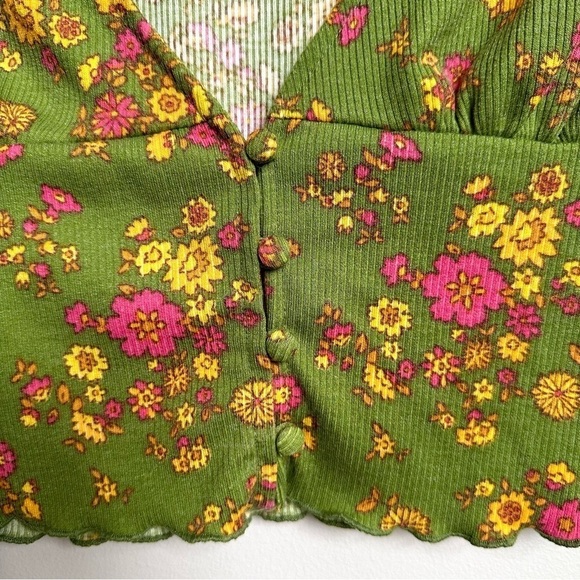 Urban Outfitters Retro Floral Cropped Button Front Long Sleeve Top 60’s 70’s - Picture 4 of 8